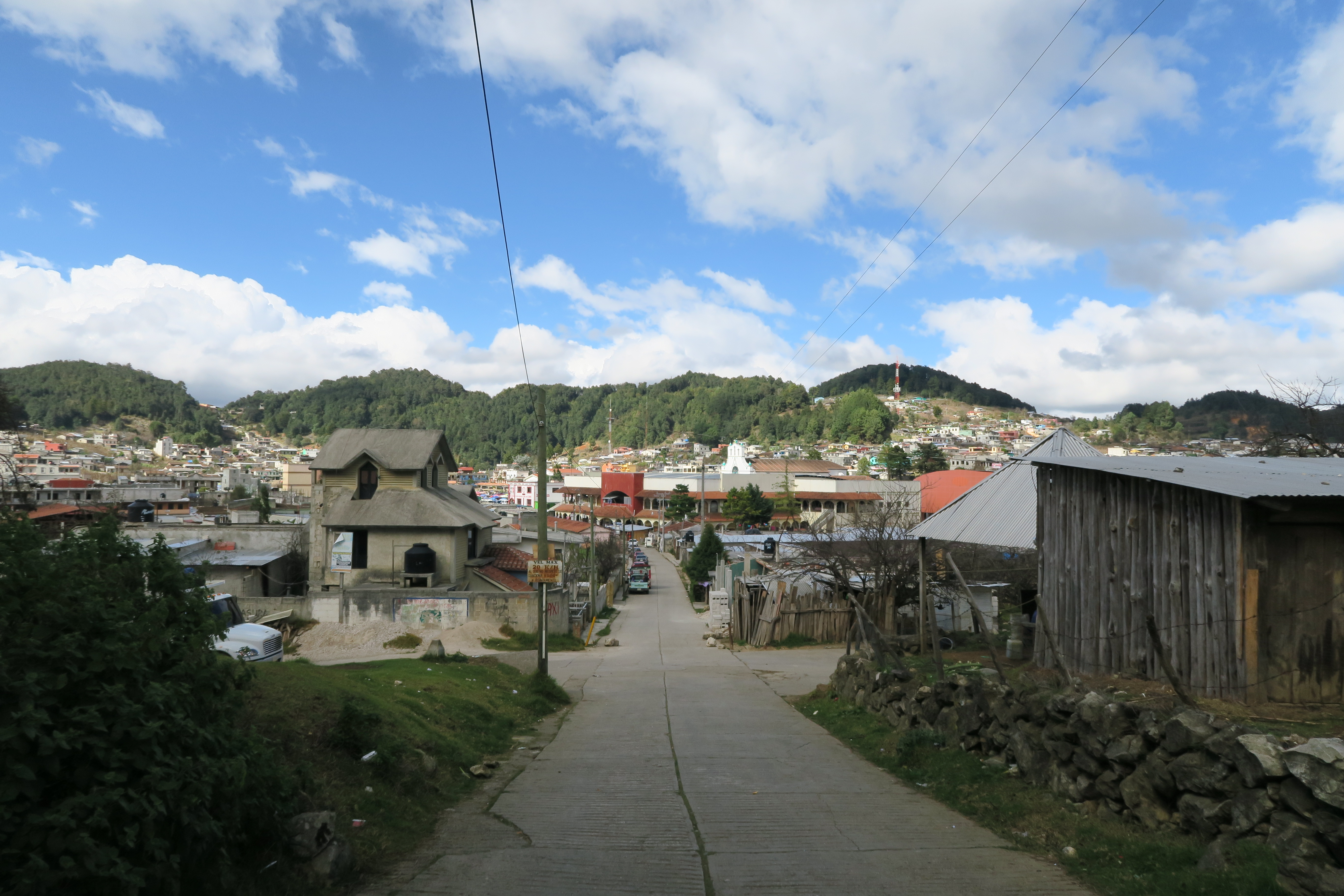 Photo du village de San Juan de Chamula dans l'état de las Chiapas, où habitent les Tzotziles