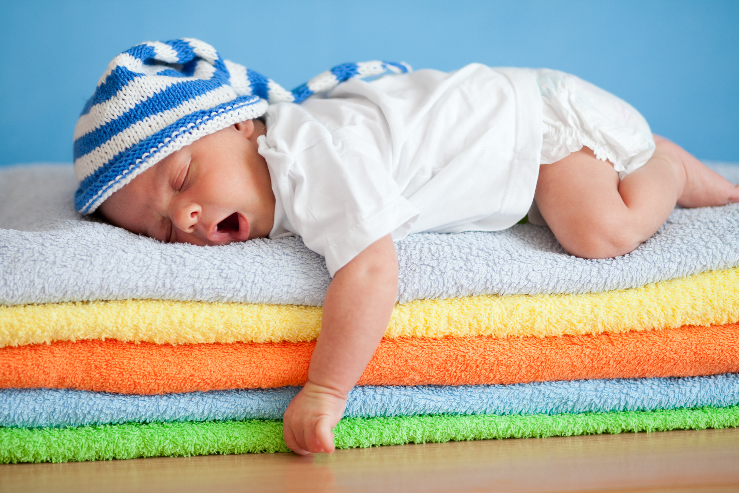 dormir comme un bébé permet de régénérer sa peau : astuce de beauté