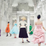 {:fr}L’exposition Dior, 3 raisons d’y aller{:}{:en}3 reasons not to miss the Dior Exhibition{:}